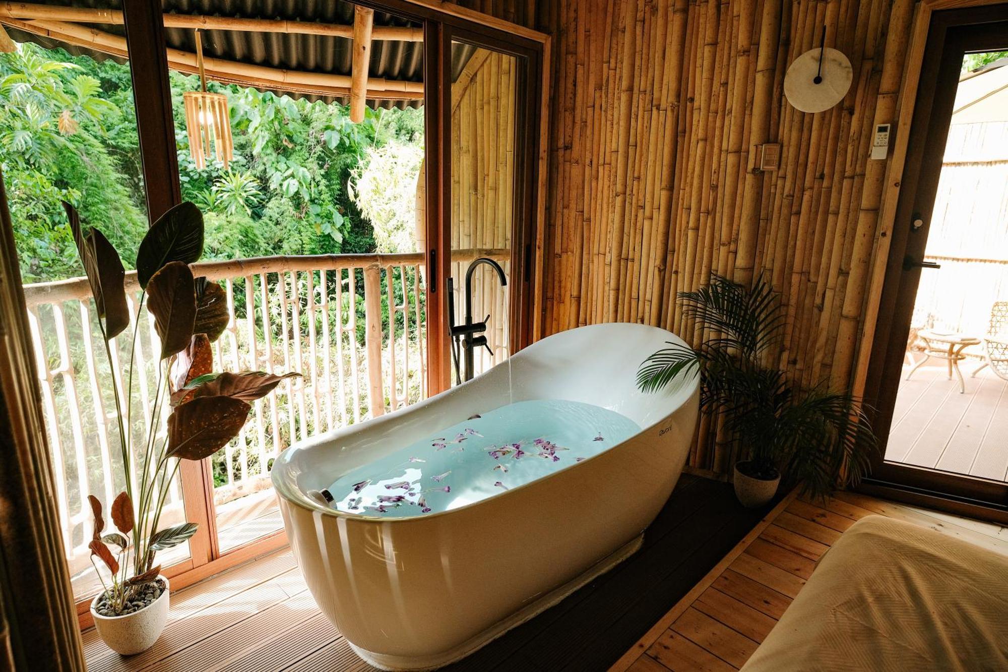 Вилла Treehouse De Valentine Balamban Экстерьер фото